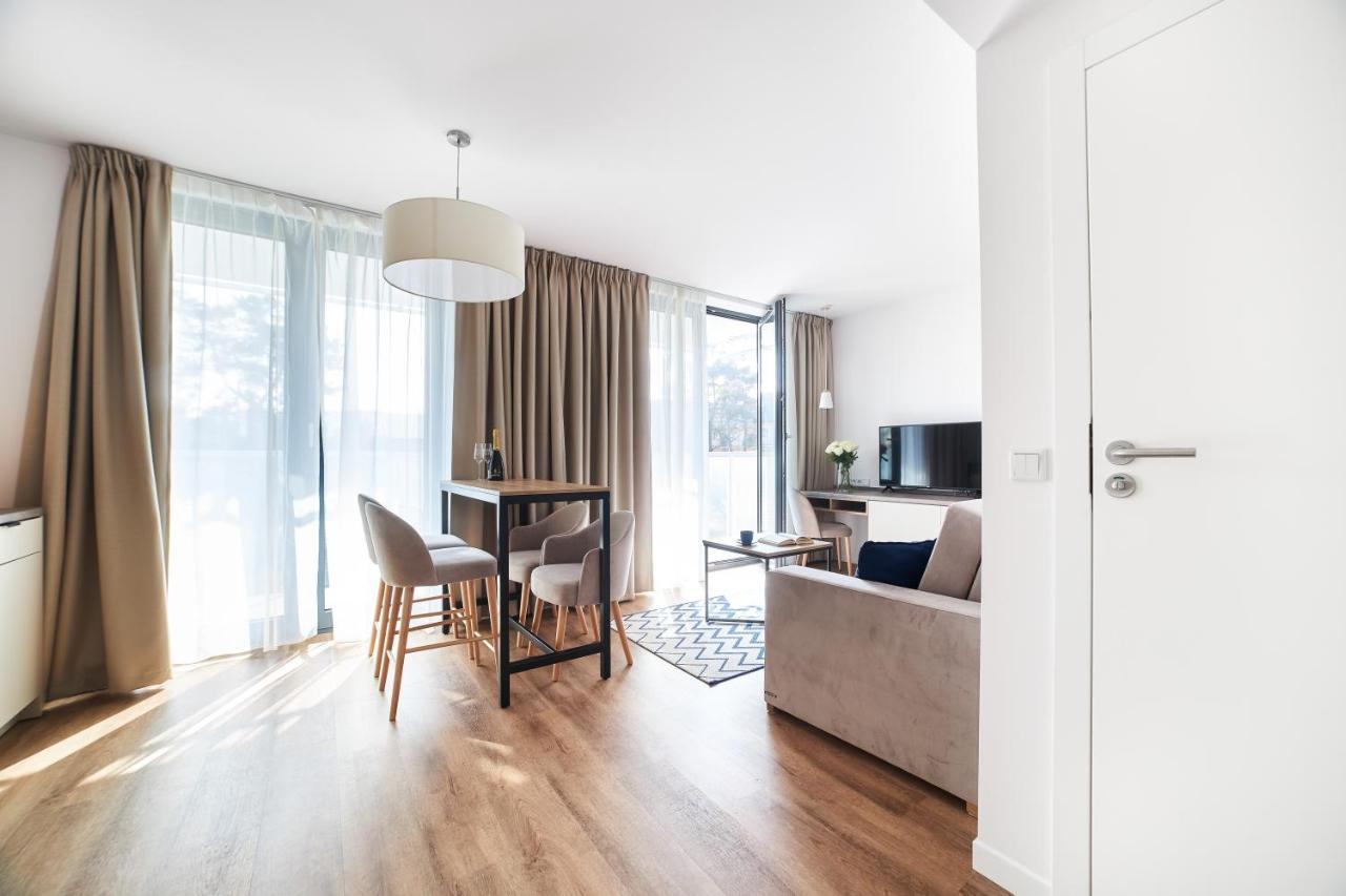 Jantaris Mielno Apartamenty Przy Plazy Εξωτερικό φωτογραφία
